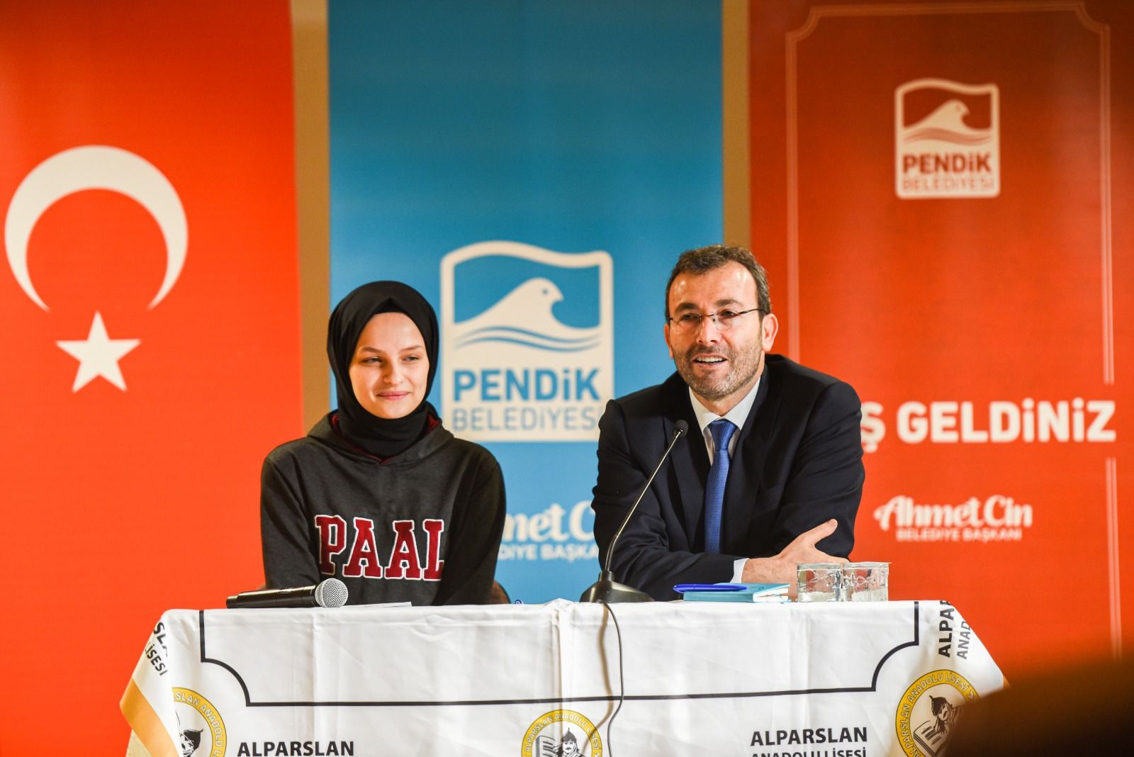 Yoğun Kütüphaneler 21’e Kadar Açık Kalacak